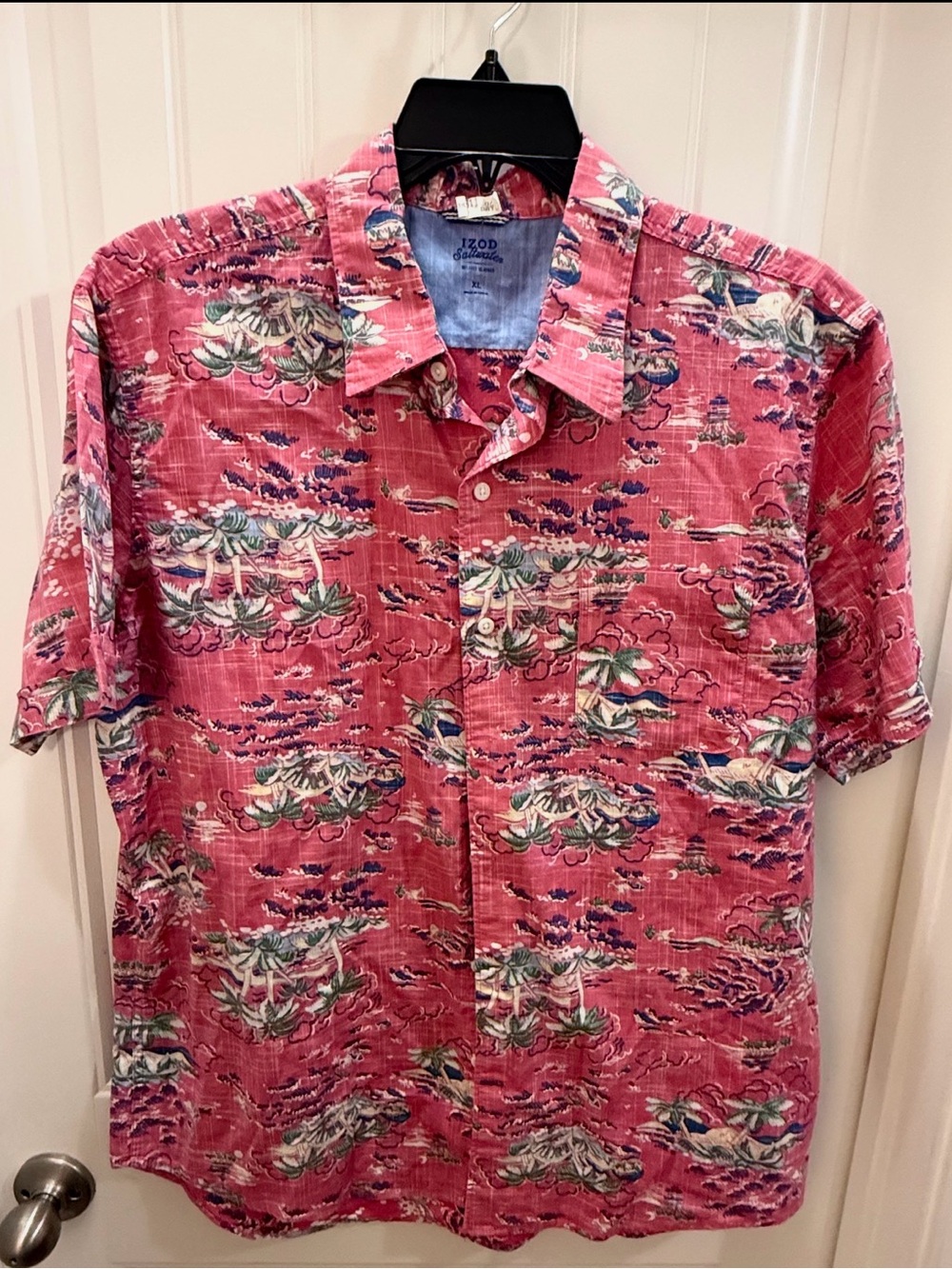 IZOD Men’s Pink Hawaiian Button-Up Shirt XL